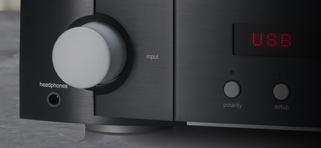 High-Performance Headphone Output